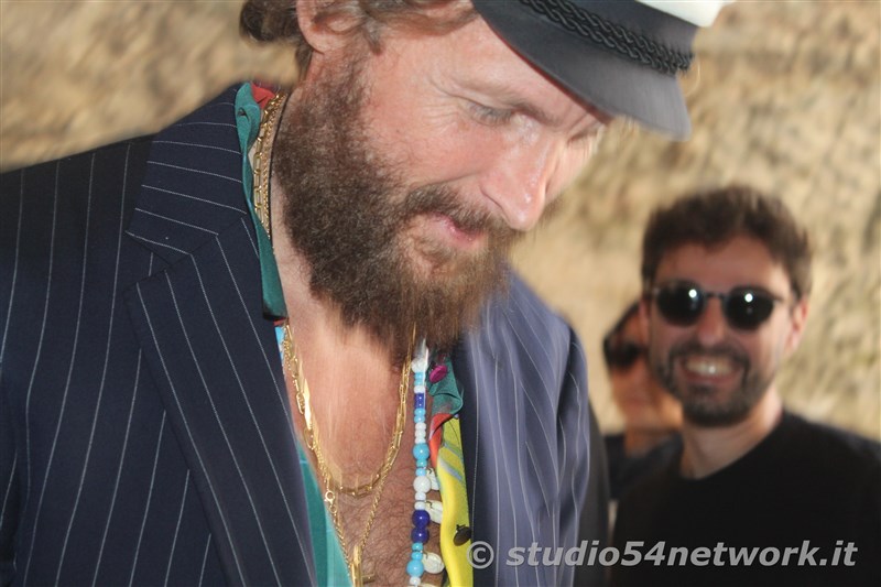 A Gerace Jovanotti registra il video Clip del nuovo singolo Alla Salute